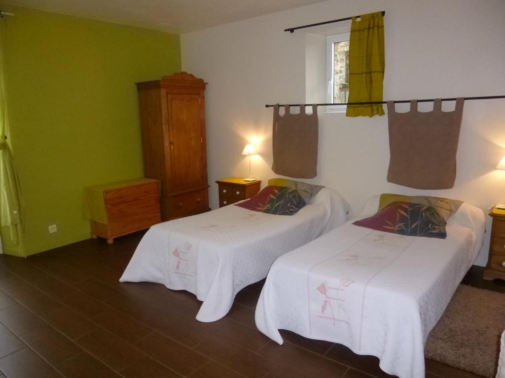 Chambres D'Hotes De Celine Et David Gahard Exterior foto