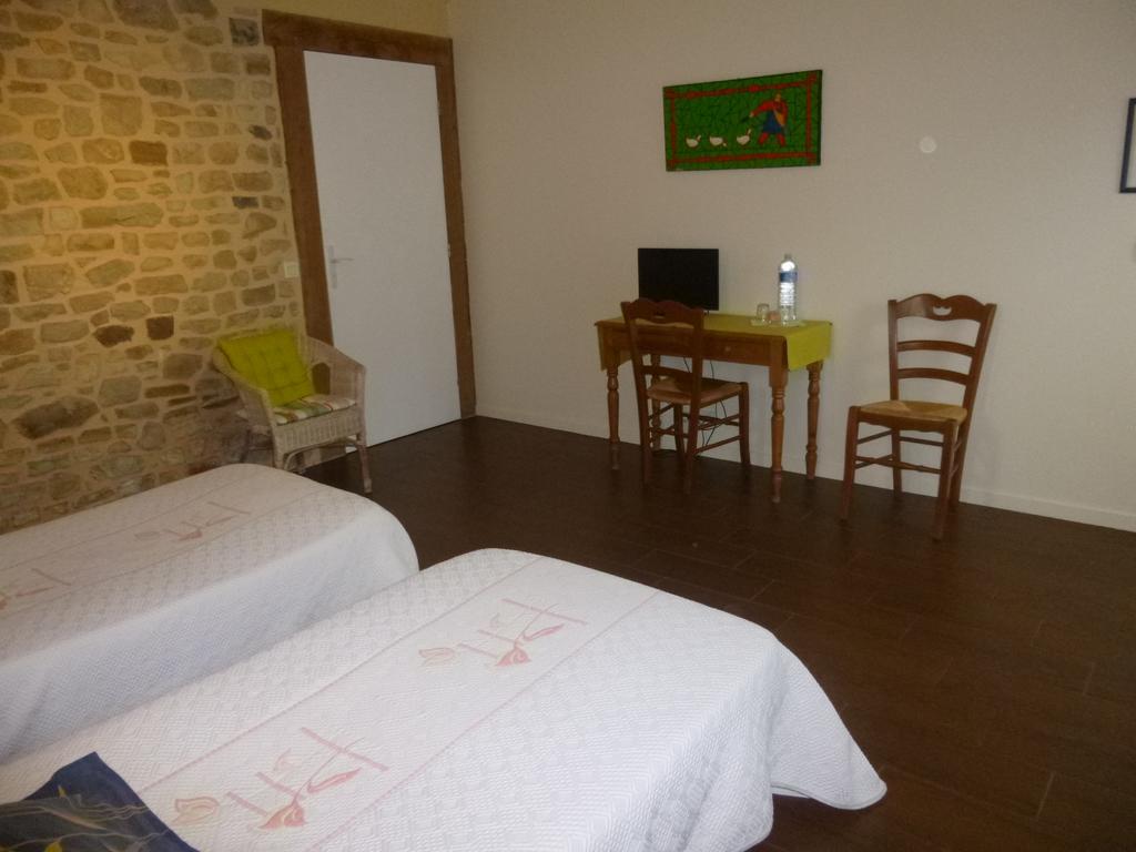 Chambres D'Hotes De Celine Et David Gahard Exterior foto