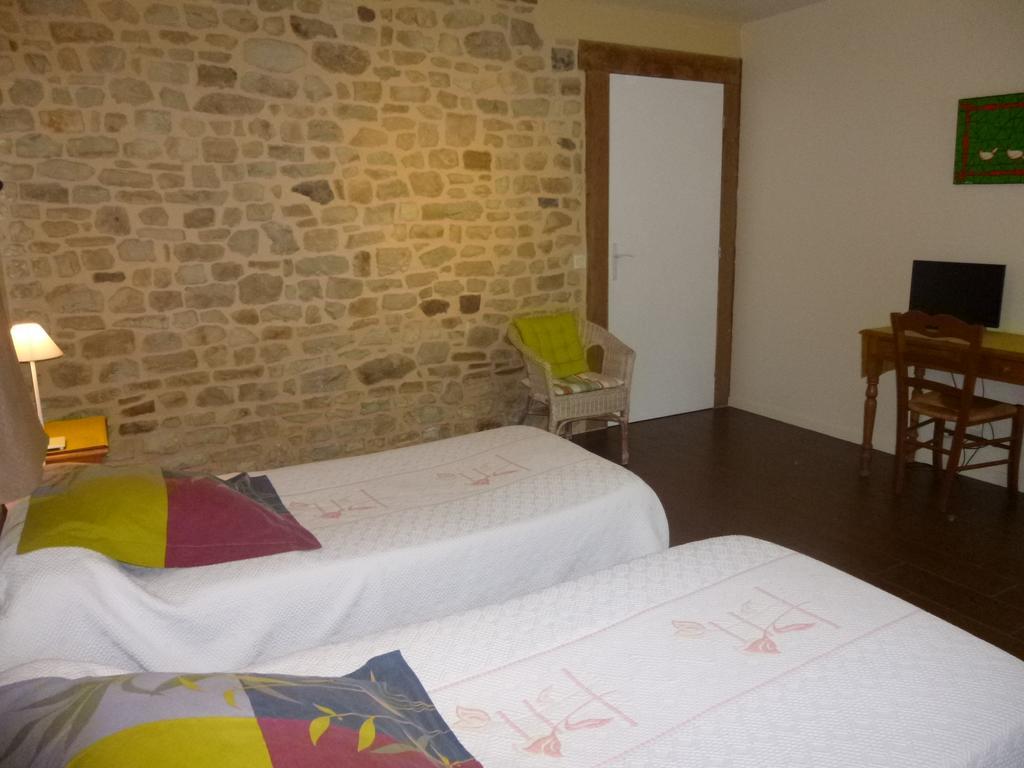Chambres D'Hotes De Celine Et David Gahard Exterior foto
